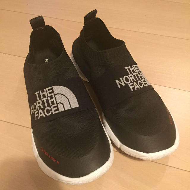 THE NORTH FACE(ザノースフェイス)のザ ノースフェイス ウルトラロー2 ブラック/ホワイト レディースの靴/シューズ(スニーカー)の商品写真