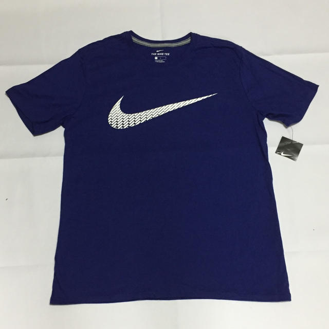 NIKE(ナイキ)の⭐️新品未使用⭐NIKE Tシャツ メンズのトップス(Tシャツ/カットソー(半袖/袖なし))の商品写真