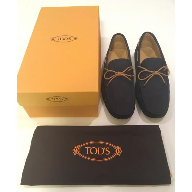 TOD'S(トッズ)の新品【送料無料】TOD'S トッズ ドライビング 靴 6.5 (25.5cm)  メンズの靴/シューズ(スリッポン/モカシン)の商品写真