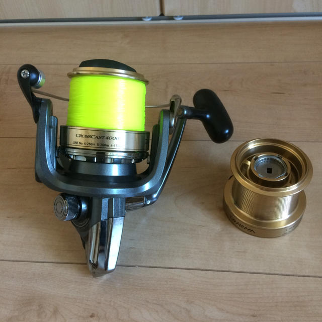 DAIWA - クロスキャスト4000 替スプール付きの通販 by shin's shop DAIWA - クロスキャスト4000 替スプール付きの通販 by shin's shop