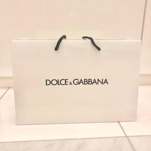 DOLCE&GABBANA(ドルチェアンドガッバーナ)の大変美品　ドルガバ ＤＯＬＣＥ＆ＧＡＢＢＡＮＡ　紙袋　中 レディースのバッグ(ショップ袋)の商品写真