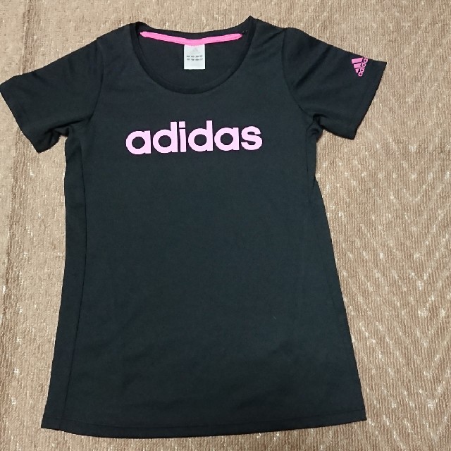 adidas(アディダス)の《maaaaaaji様専用》adidas  Tシャツ レディースのトップス(Tシャツ(半袖/袖なし))の商品写真