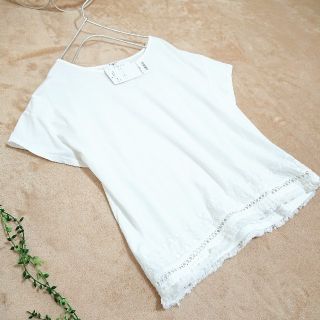 ナチュラルビューティーベーシック(NATURAL BEAUTY BASIC)のNATURAL BEAUTY BASIC *新品 刺繍 Tシャツ*(Tシャツ(半袖/袖なし))