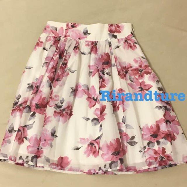 Rirandture(リランドチュール)のリランドチュール☆花柄がかわいいスカート0 レディースのスカート(ミニスカート)の商品写真