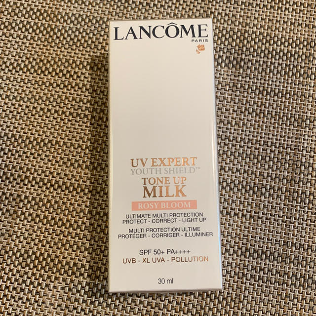 LANCOME(ランコム)の新品 ランコム　ＵＶエクスペール　トーンアップローズ　３０ｍｌ   コスメ/美容のベースメイク/化粧品(化粧下地)の商品写真