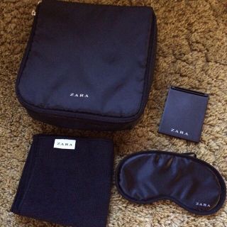 ザラ(ZARA)の新品  ZARA  旅行セット(旅行用品)