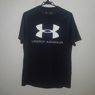 アンダーアーマー(UNDER ARMOUR)のアンダーアーマー　Tシャツ　メンズ　Mサイズ　黒(Tシャツ/カットソー(半袖/袖なし))