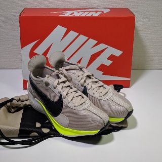 ナイキ(NIKE)の新品 27cm Nike ムーンレーサー ベージュ ブラック moonracer(スニーカー)