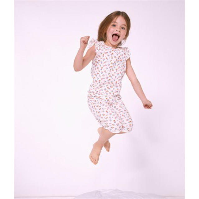 PETIT BATEAU(プチバトー)の☆SALE☆プチバトー プリントノースリーブパジャマ キッズ/ベビー/マタニティのキッズ服女の子用(90cm~)(パジャマ)の商品写真