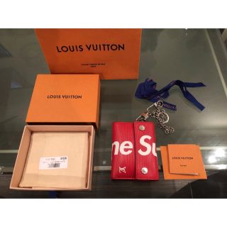 ルイヴィトン(LOUIS VUITTON)のSupreme Louis vuitton コラボ財布 半財布 美品(折り財布)