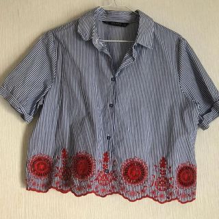 ザラ(ZARA)の15日まで値下げ！ 刺繍 ストライプ ブラウス(シャツ/ブラウス(半袖/袖なし))