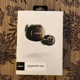 ボーズ(BOSE)のBOSE SoundSport Free wireless headphones(ヘッドフォン/イヤフォン)