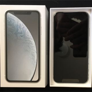 アイフォーン(iPhone)のxr(スマートフォン本体)