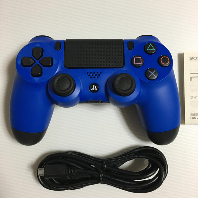 PlayStation4(プレイステーション4)のPS4 ワイヤレスコントローラー(DUALSHOCK 4) エンタメ/ホビーのゲームソフト/ゲーム機本体(家庭用ゲーム機本体)の商品写真