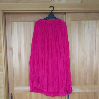 ピンクの可愛いロングスカート(ロングスカート)