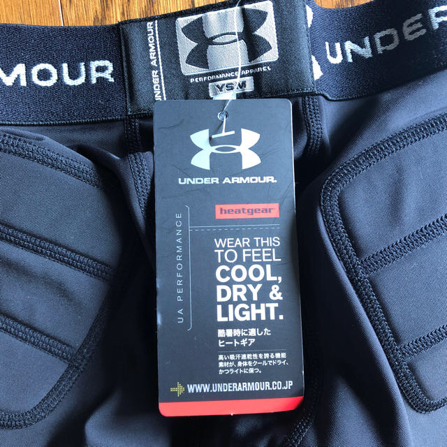 UNDER ARMOUR(アンダーアーマー)の美品 アンダーアーマー パンツ スポーツ/アウトドアのトレーニング/エクササイズ(トレーニング用品)の商品写真