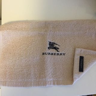 バーバリー(BURBERRY)の【再値下げ】バーバリー ハンドタオル(タオル/バス用品)