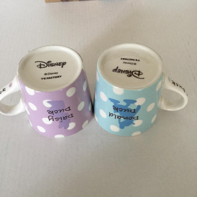 Disney(ディズニー)のドナルドダック  ペアマグカップ エンタメ/ホビーのおもちゃ/ぬいぐるみ(キャラクターグッズ)の商品写真