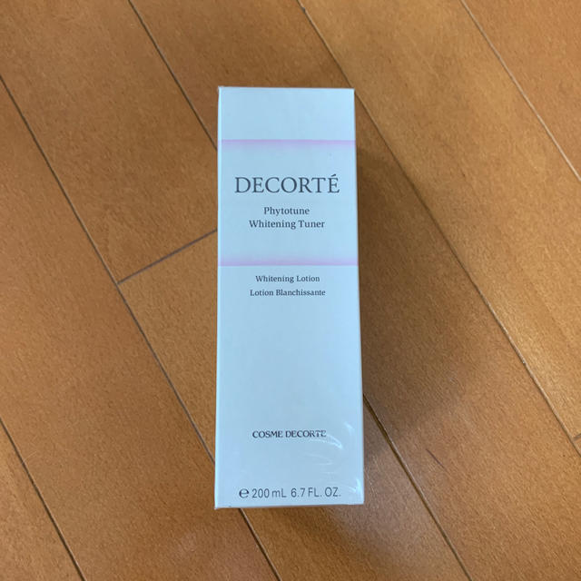 COSME DECORTE(コスメデコルテ)のコスメデコルテ 化粧水 ホワイトニングチューナー コスメ/美容のスキンケア/基礎化粧品(化粧水/ローション)の商品写真