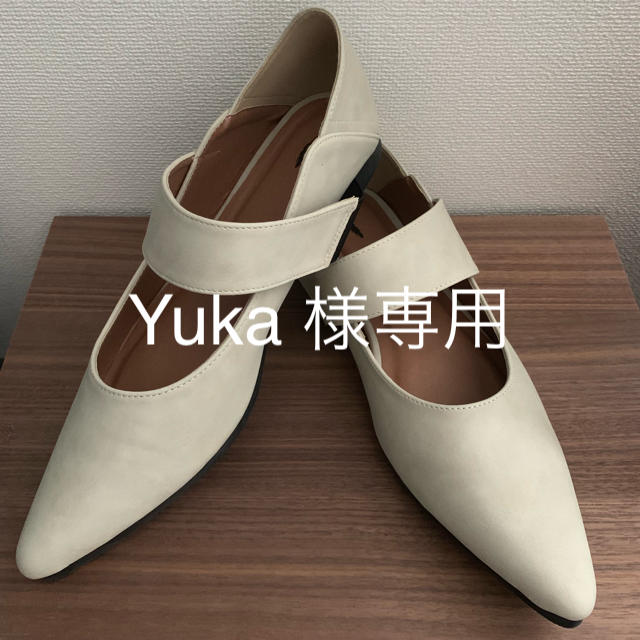 antiqua(アンティカ)の【新品・未使用】う存分歩けるベルトストラップパンプス♪ レディースの靴/シューズ(ハイヒール/パンプス)の商品写真