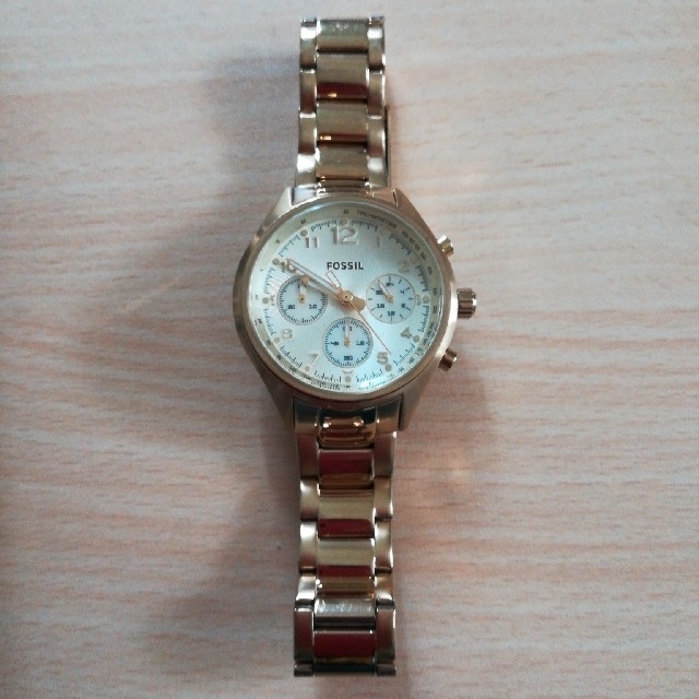 FOSSIL(フォッシル)の腕時計　FOSSIL 　 レディースのファッション小物(腕時計)の商品写真