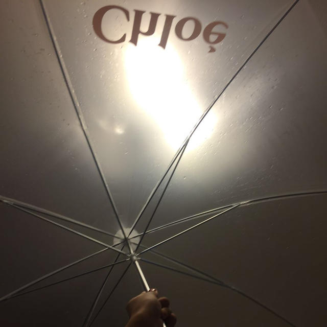 Chloe(クロエ)のクロエ ビニール傘 レディースのファッション小物(傘)の商品写真
