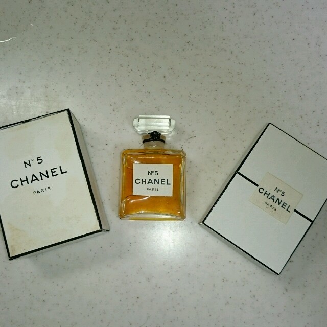 CHANEL香水 No.5