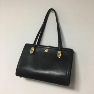 GIVENCHY(ハンドバッグ)のフリマアイテム一覧 GIVENCHY(ハンドバッグ)のフリマアイテム一覧
