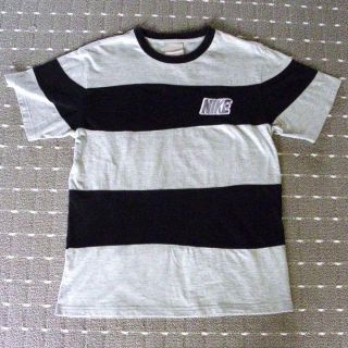 ナイキ(NIKE)の最終値下げ：ナイキ(NIKE) ボーダー Tシャツ 150-160【中古】(Tシャツ/カットソー)