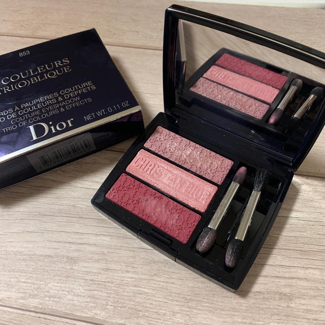 Dior トリオブリックパレット 853