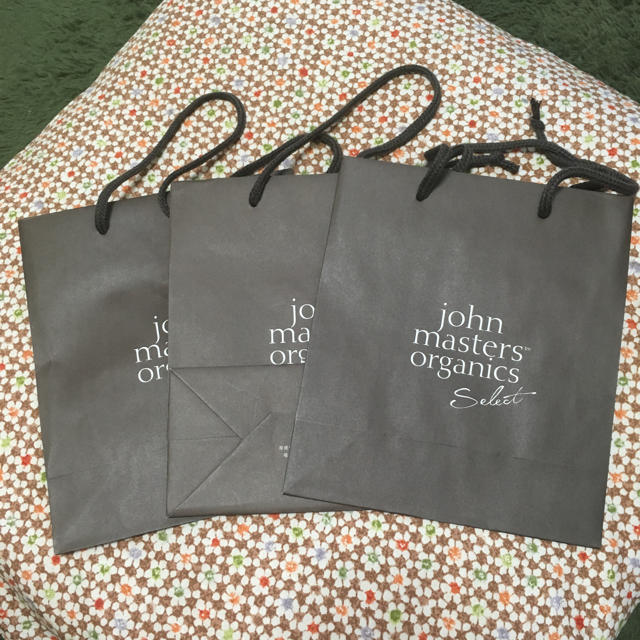 John Masters Organics(ジョンマスターオーガニック)のjohn master organics ショップバック ３枚 レディースのバッグ(ショップ袋)の商品写真