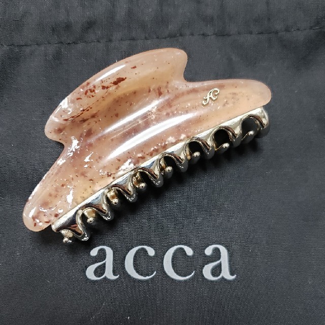 acca - acca ヘアクリップの通販 by α's shop｜アッカならラクマ