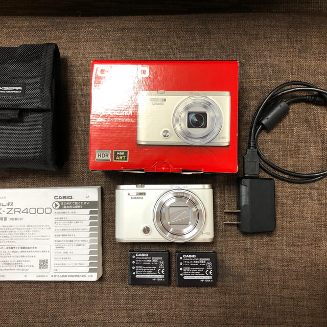 CASIO(カシオ)のCASIO デジタルカメラ EXILIM EX-ZR4000WE 中古 スマホ/家電/カメラのカメラ(コンパクトデジタルカメラ)の商品写真