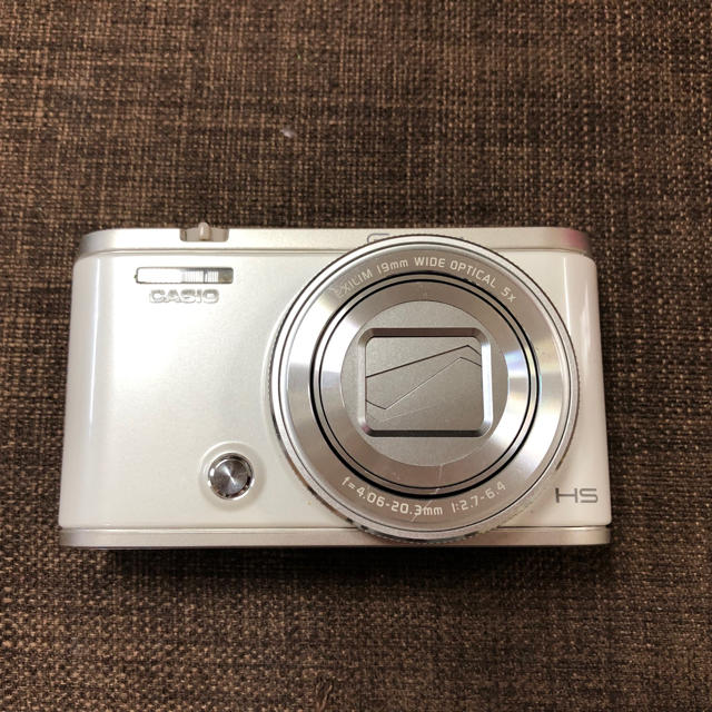 CASIO(カシオ)のCASIO デジタルカメラ EXILIM EX-ZR4000WE 中古 スマホ/家電/カメラのカメラ(コンパクトデジタルカメラ)の商品写真