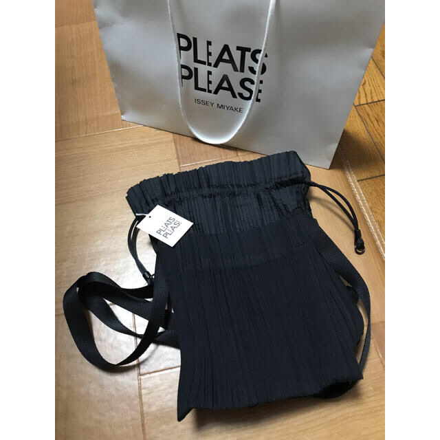 PLEATS PLEASE ISSEY MIYAKE - プリーツプリーズbag✨の通販 by がぉが