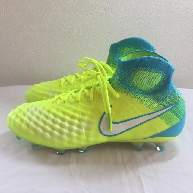 NIKE MAGISTA マジスタ　スパイク