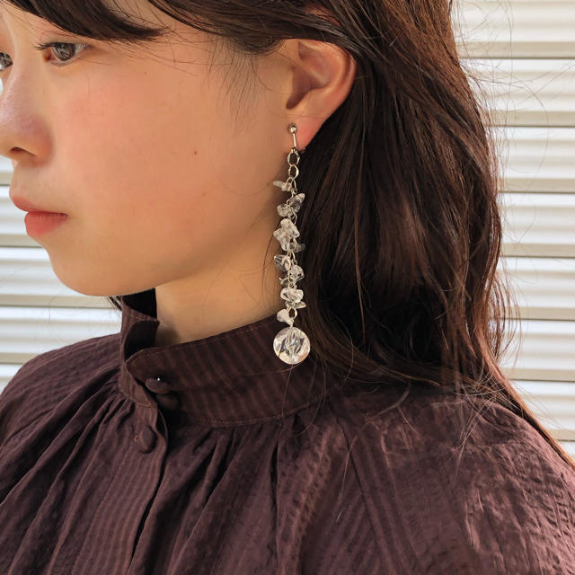 Lochie(ロキエ)のkirakira stone  earring ハンドメイドのアクセサリー(イヤリング)の商品写真