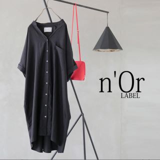 ノワール(NOIR)の   n'Or     スキッパーチュニック    ブラック(チュニック)