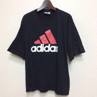 アディダス(adidas)の『adidas』ロゴTeeシャツ(Tシャツ/カットソー(半袖/袖なし))