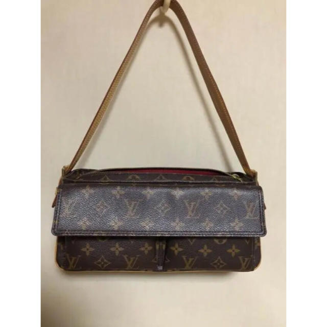 LOUIS VUITTON(ルイヴィトン)のルイヴィトン ビバシテ レディースのバッグ(ショルダーバッグ)の商品写真