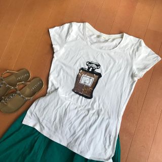 フェイバリット(Favorite)のプラチナロッサ  favori  Tシャツ パヒューム(Tシャツ(半袖/袖なし))