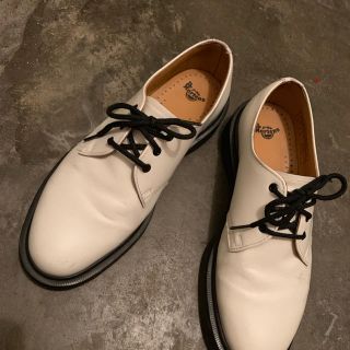 ドクターマーチン(Dr.Martens)のドクターマーチン 白(ローファー/革靴)