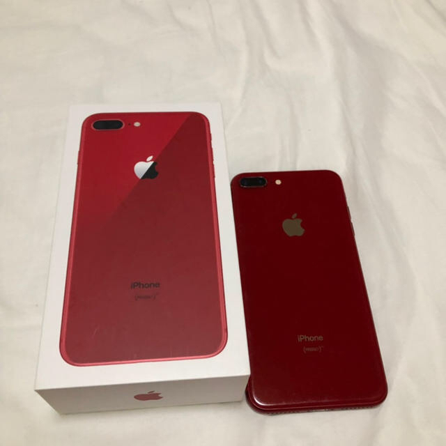 Apple(アップル)のiphone8 plus スマホ/家電/カメラのスマートフォン/携帯電話(携帯電話本体)の商品写真