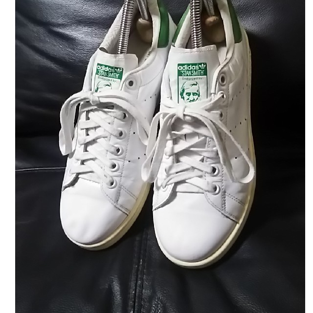 adidas(アディダス)の
王道ビンテージカラー!アディダススタンスミス高級レザースニーカー白緑


 レディースの靴/シューズ(スニーカー)の商品写真