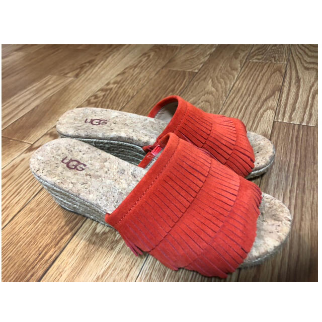 UGG サンダル