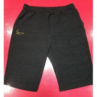 Karl Kani(ショートパンツ)のフリマアイテム一覧 Karl Kani(ショートパンツ)のフリマアイテム一覧