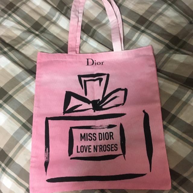 Dior(ディオール)の【非売品】ディオール展限定トートバッグ レディースのバッグ(トートバッグ)の商品写真