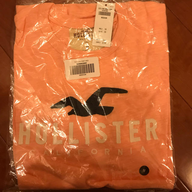 Hollister(ホリスター)のHOLLISTER Tシャツ メンズのトップス(Tシャツ/カットソー(半袖/袖なし))の商品写真