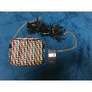 ザラ(ZARA)のZARA  新品  フリンジチェーン付きバック(クラッチバッグ)