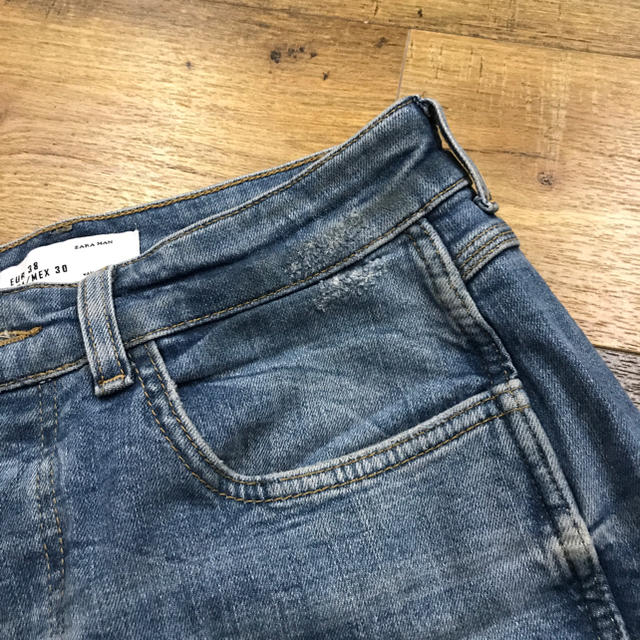 ZARA(ザラ)のZARA MAN ダメージジーンズ メンズのパンツ(デニム/ジーンズ)の商品写真